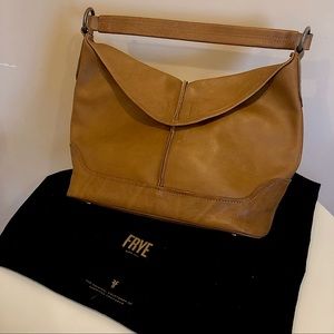 New leather handbag FRYE  with shoulder strap never used.